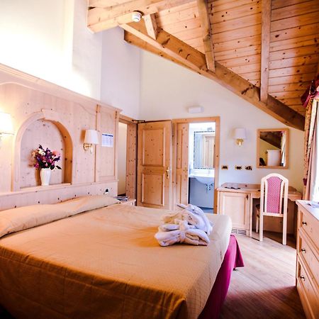 Albergo Dimaro Wellness Hotel Eksteriør billede