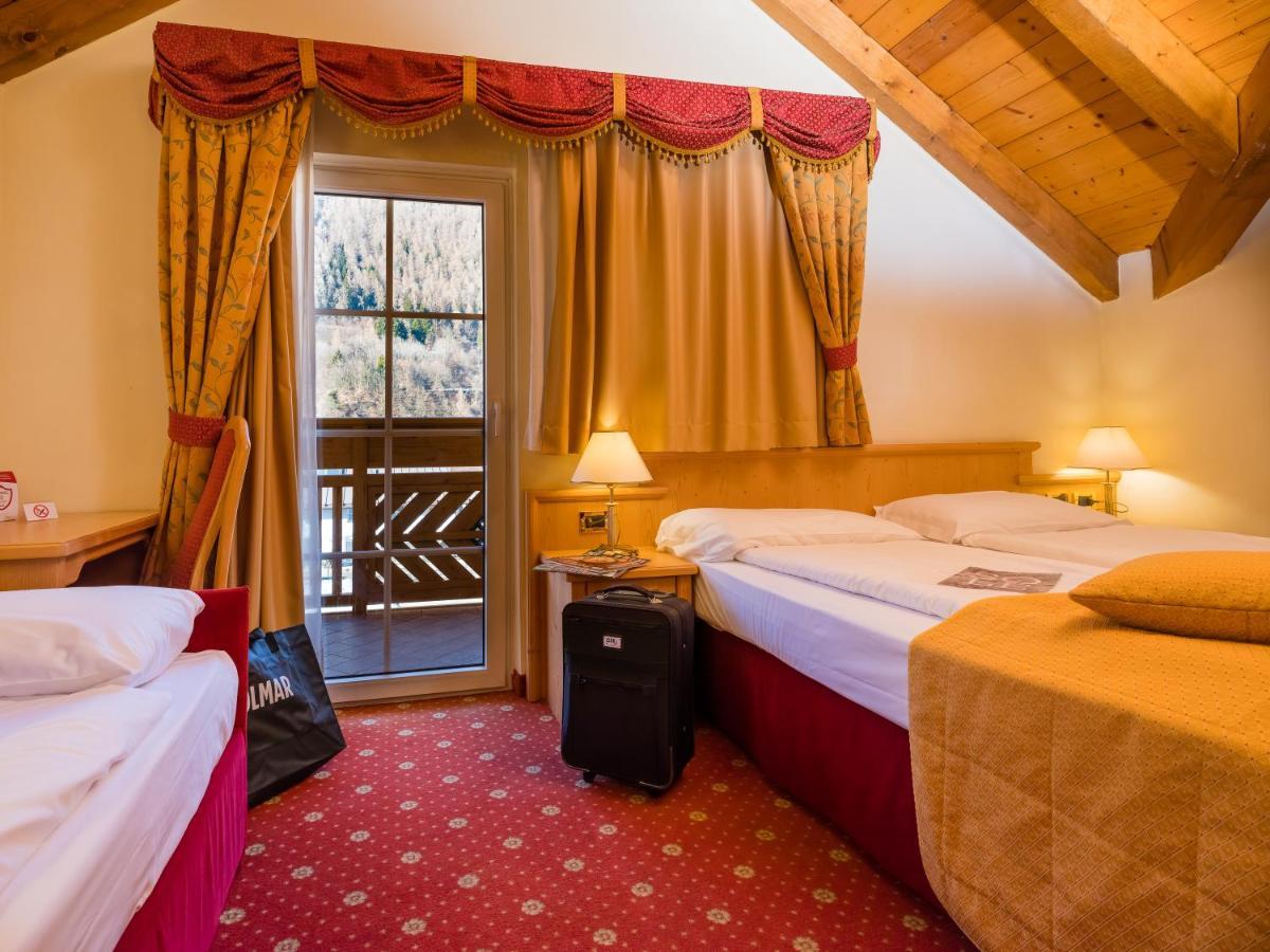 Albergo Dimaro Wellness Hotel Eksteriør billede