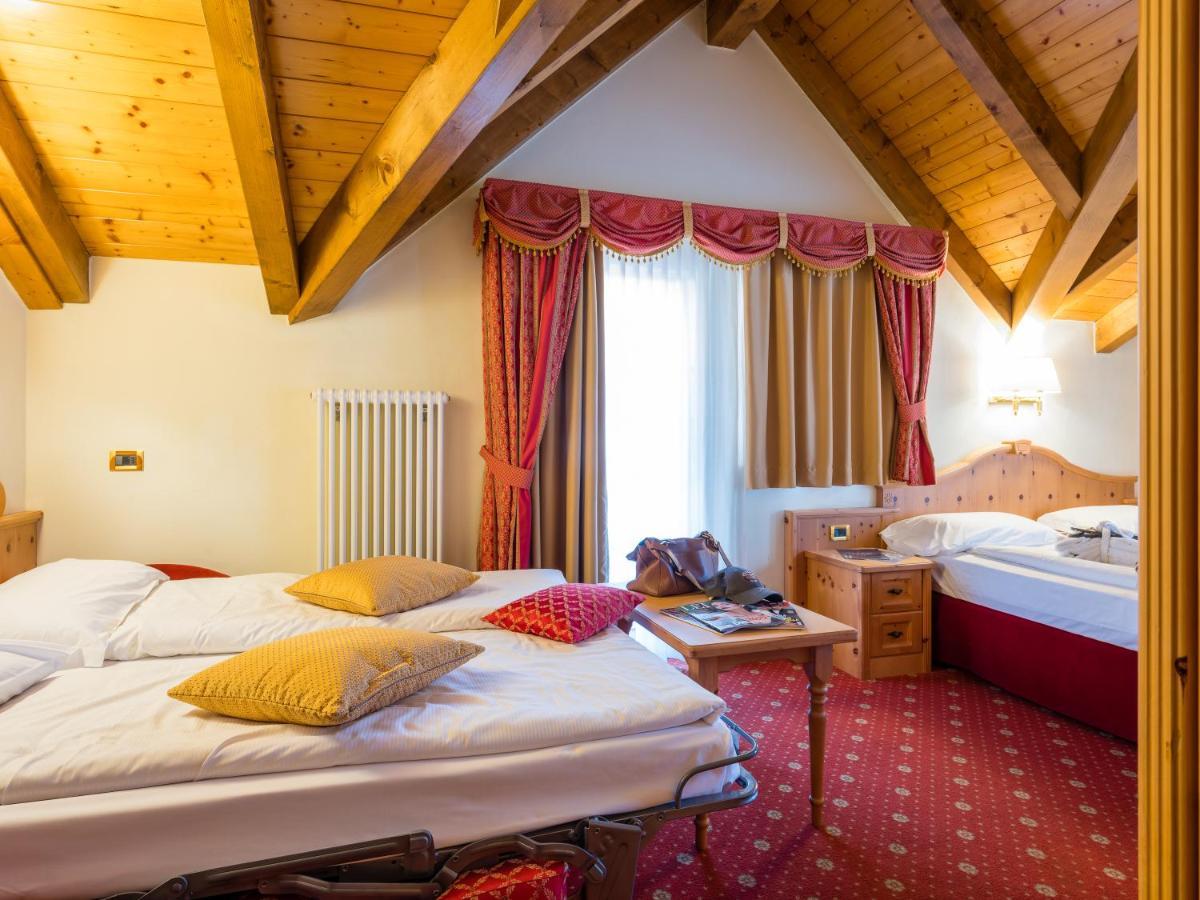 Albergo Dimaro Wellness Hotel Eksteriør billede