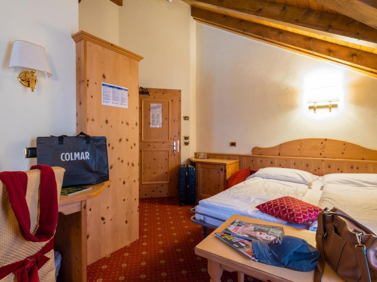Albergo Dimaro Wellness Hotel Eksteriør billede