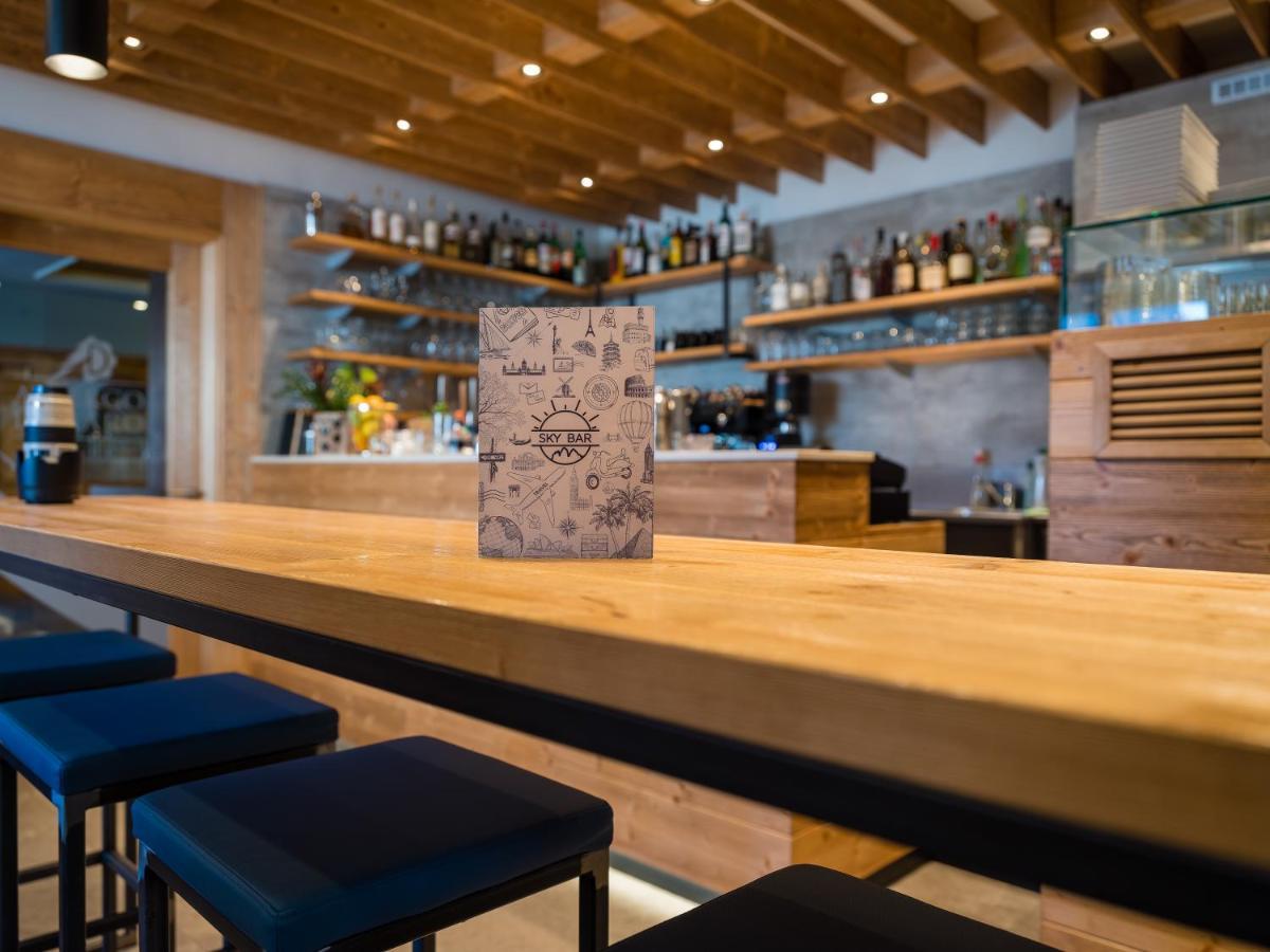 Albergo Dimaro Wellness Hotel Eksteriør billede